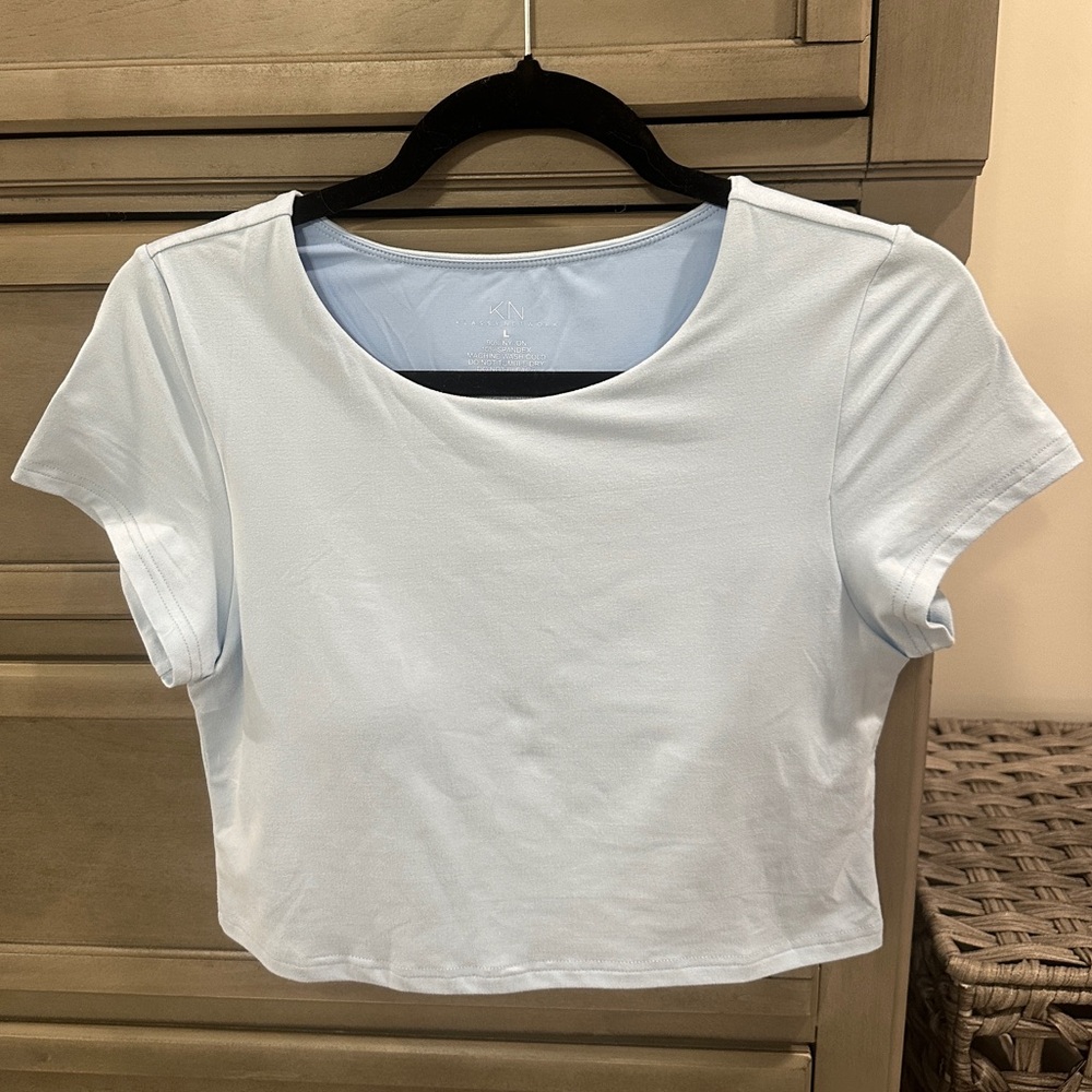 Klassy Network T-Shirt Brami (Crop) Light Blue, Size Large - Picture 2 of 7